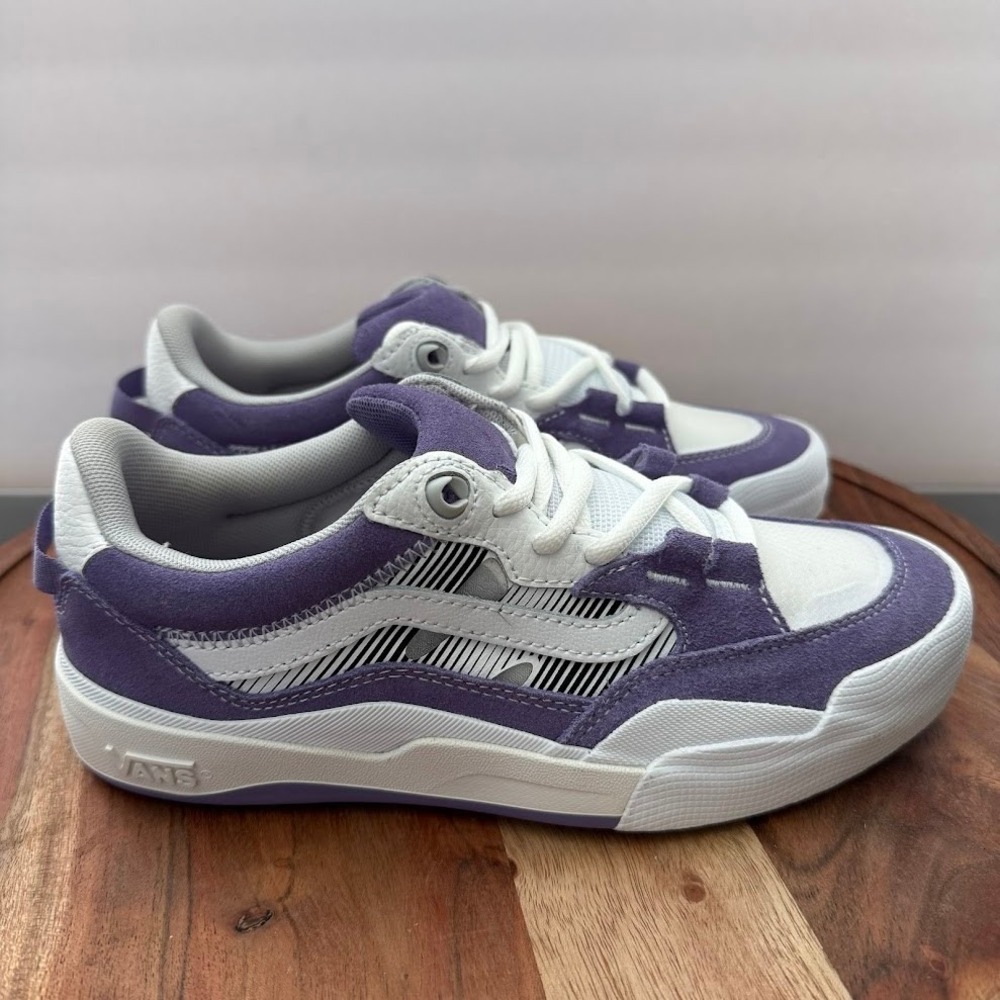 Vans Wayvee Skate Shoes Lavender Purple White Mens 6.5 Womens 8 NWB VN0A5JIA9DJ